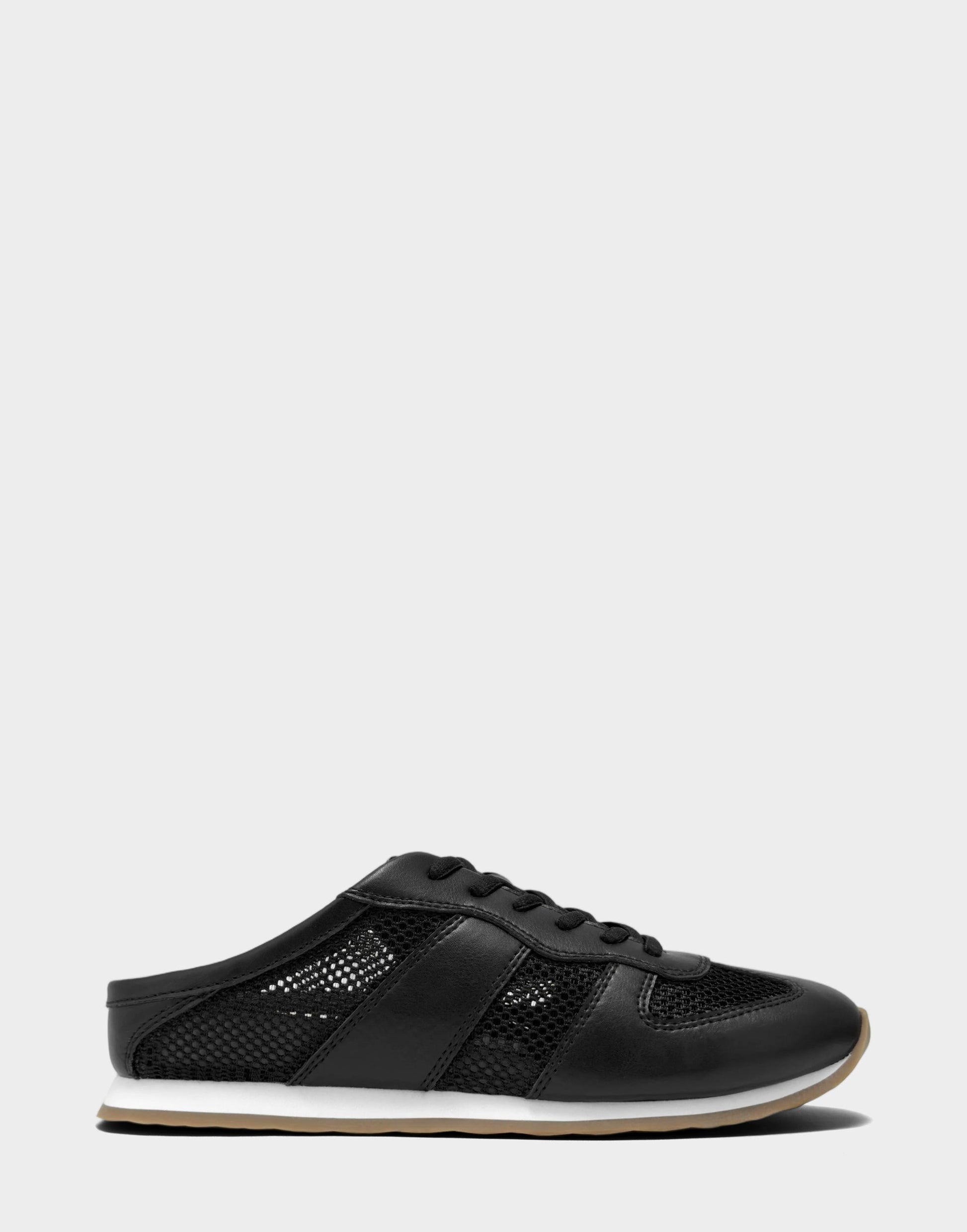 Aerosoles Sneaker Mule in Black