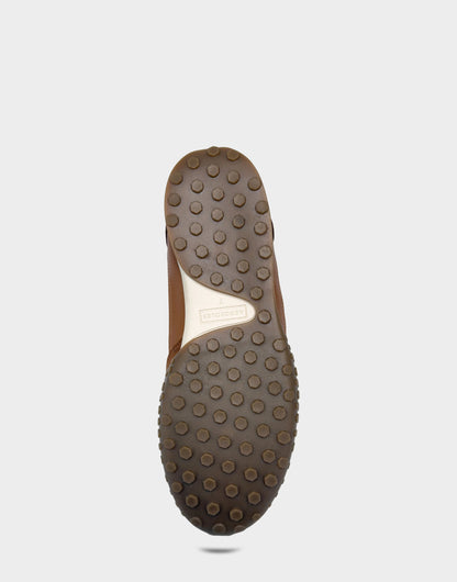 Aerosoles Sneaker in Natural/Tan