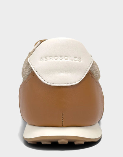 Aerosoles Sneaker in Natural/Tan