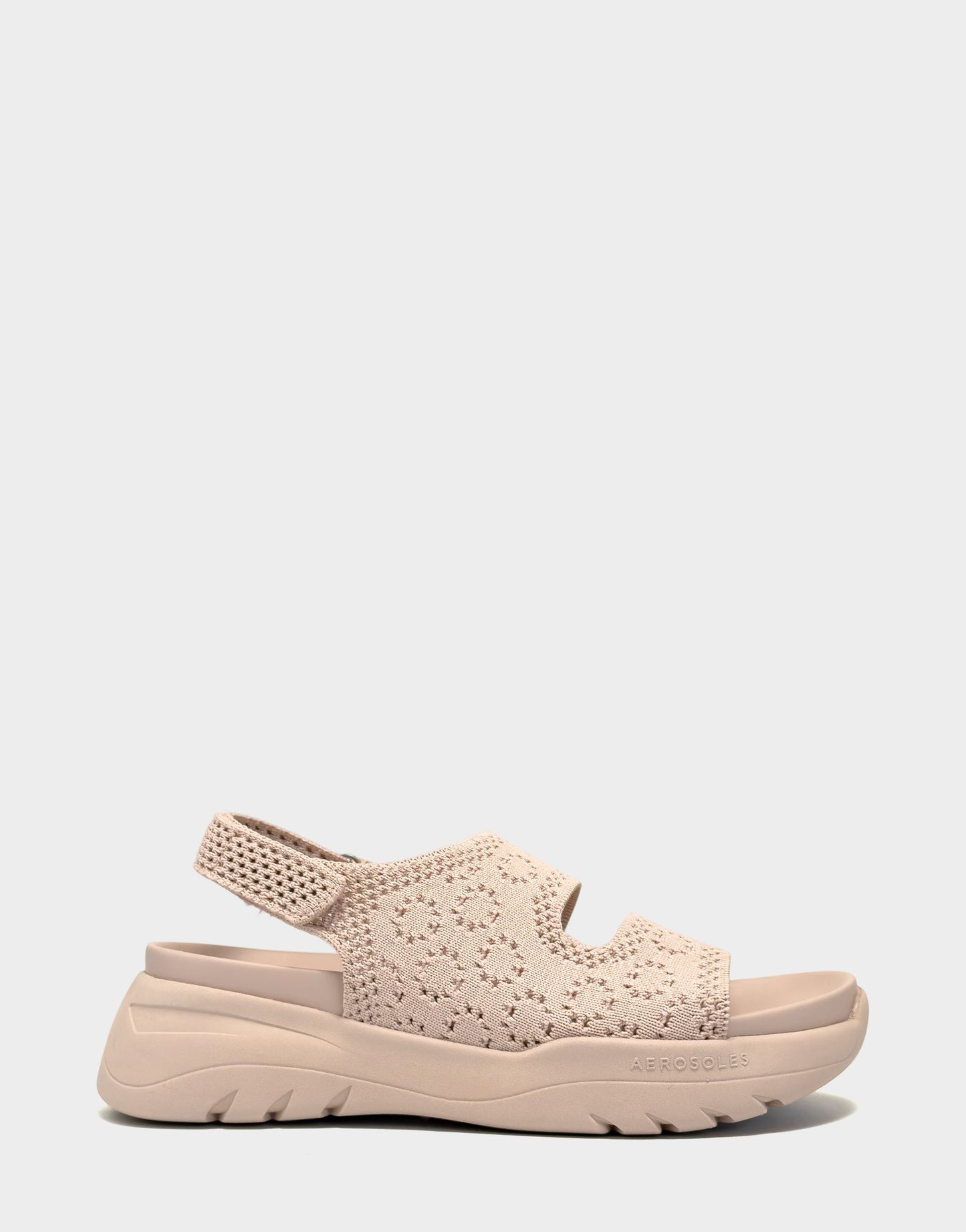 Aerosoles Sport Sandal in Pink