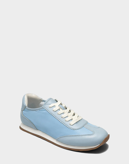 Aerosoles Sneaker in Pale Blue