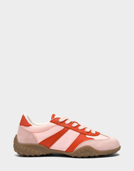 Aerosoles Sneaker in Pale Pink/Orange