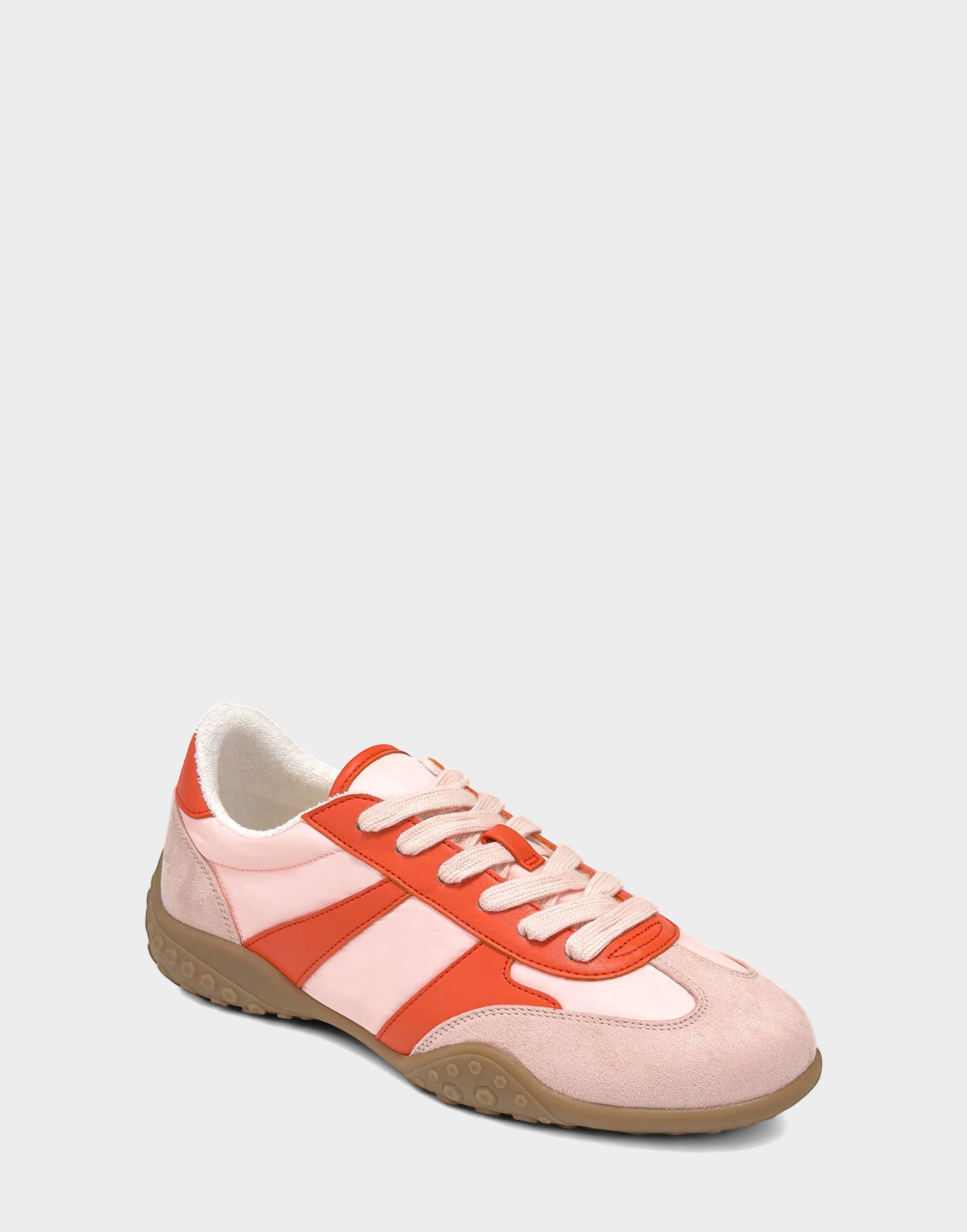 Aerosoles Sneaker in Pale Pink/Orange