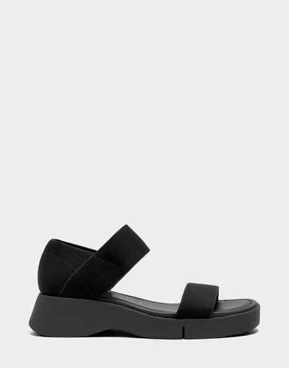 Aerosoles Elastic Molded Footbed Sandal in Black