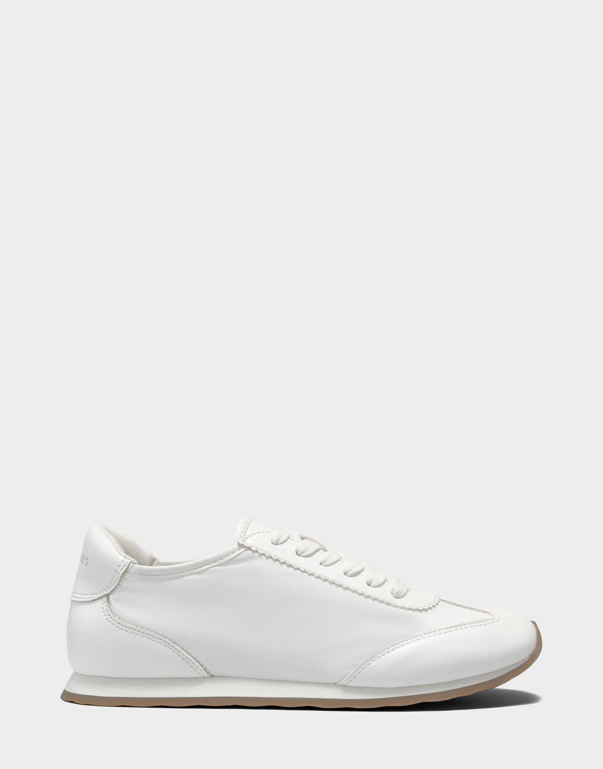Aerosoles Sneaker in White