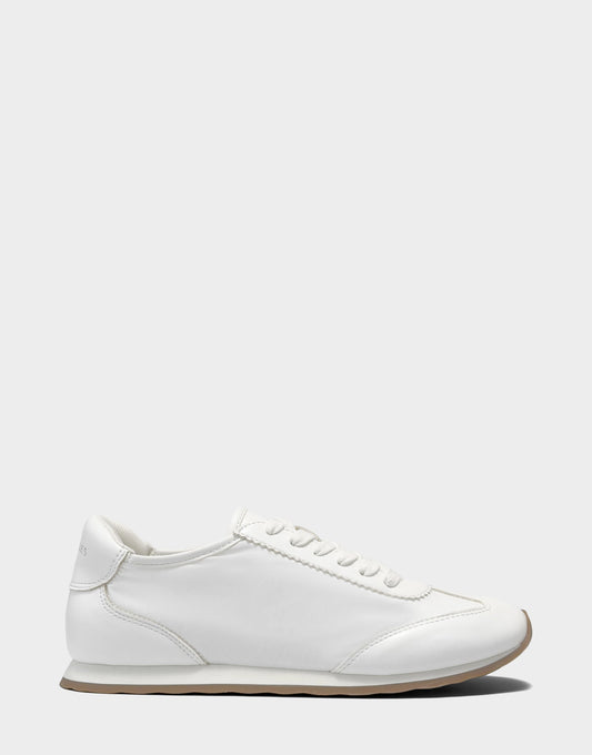 Aerosoles Sneaker in White