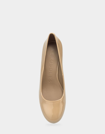 Aerosoles Mid Heel Pump in Beige Bisque