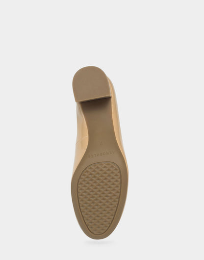 Aerosoles Mid Heel Pump in Beige Bisque