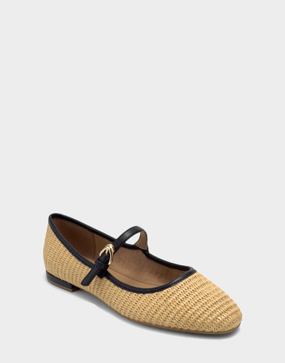 Aerosoles Flat In Natural