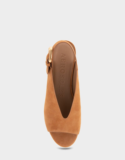 Aerosoles Peep Toe Platform Sandal in Tan