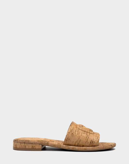 Aerosoles Flat Sandal in Natural