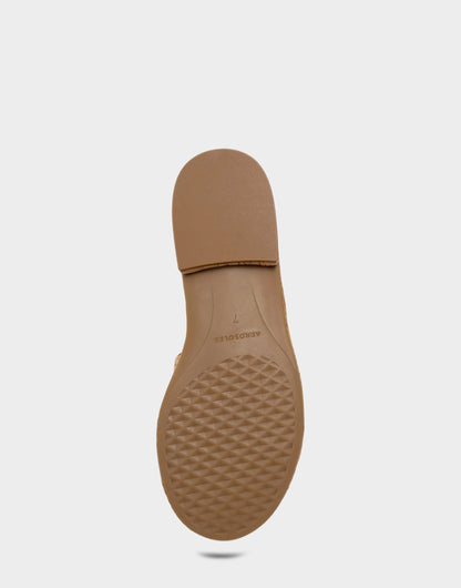 Aerosoles Flat Sandal in Natural