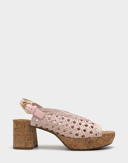 Aerosoles Platform Sandal in Pale Pink