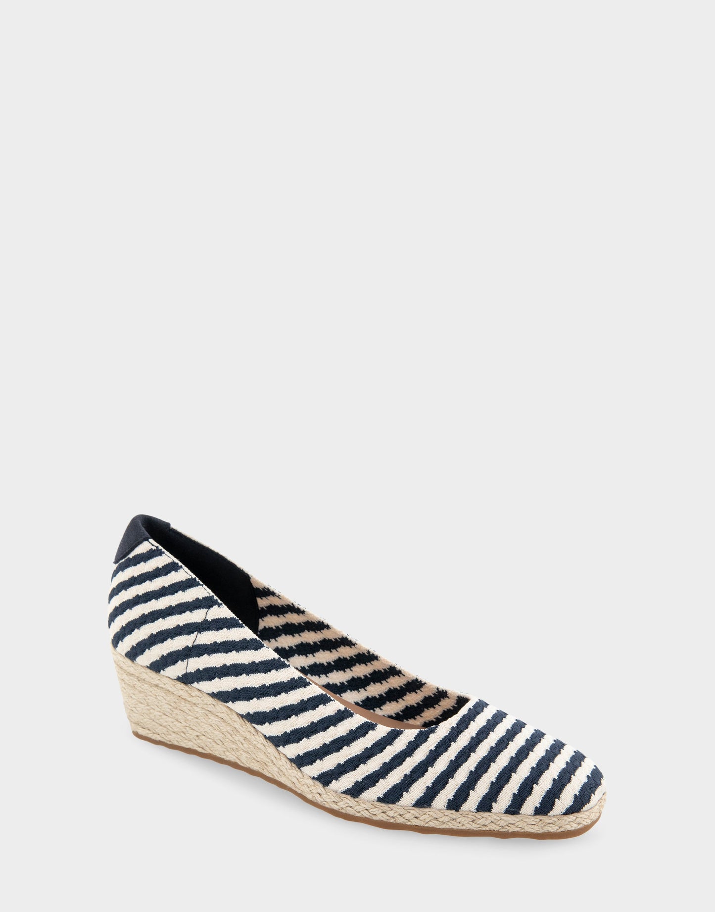 Aerosoles Wedge Heels in Eggnog/Navy Stripe