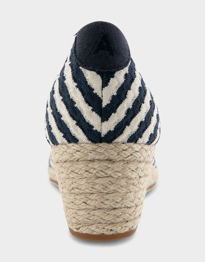 Aerosoles Wedge Heels in Eggnog/Navy Stripe