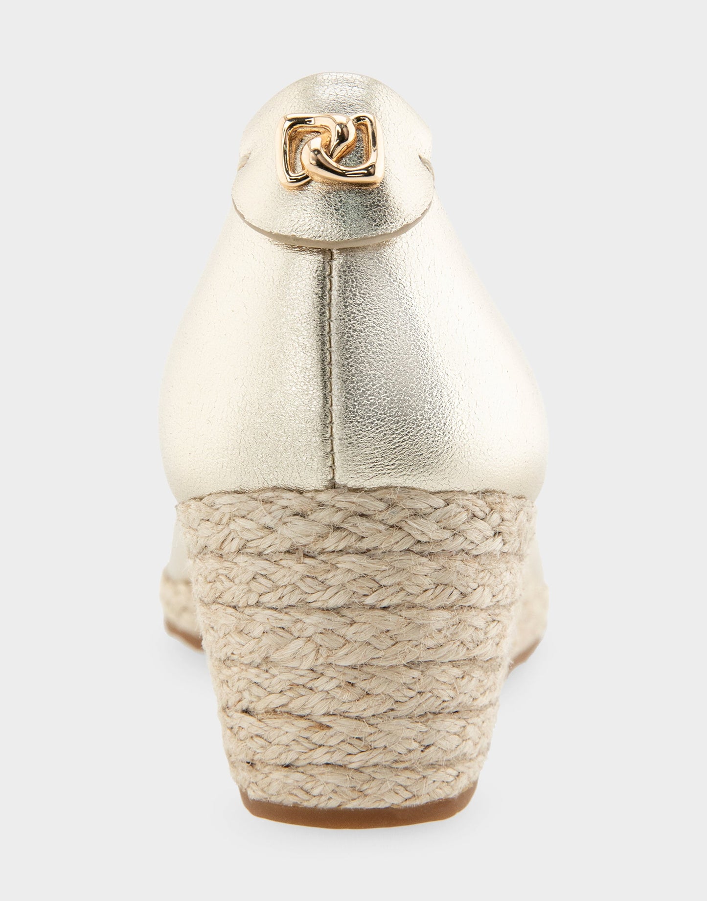 Aerosoles Wedge Heels in Soft Gold