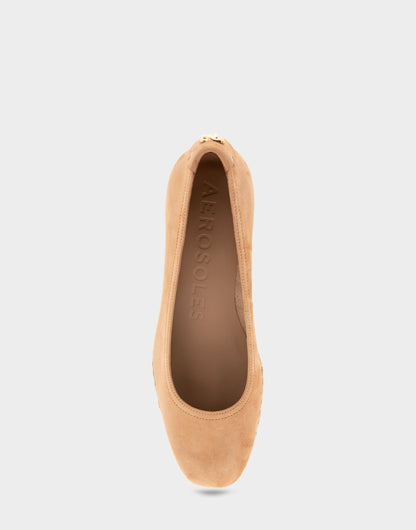 Aerosoles Wedge Heels in Tan
