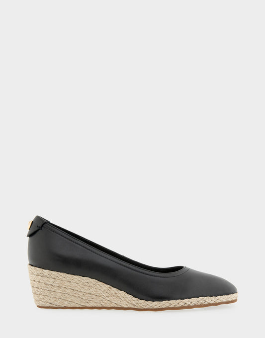 Aerosoles Wedge Heels in Black