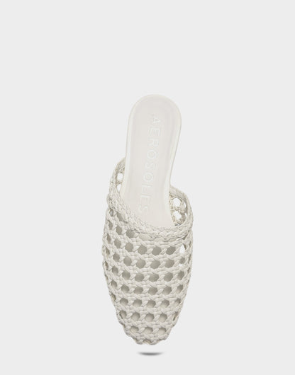 Aerosoles Dress Flat in White