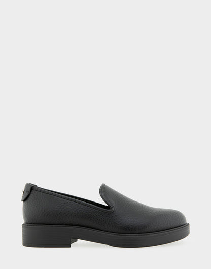 Aerosoles Tailored Loafer In Black