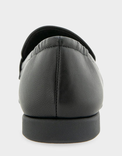 Aerosoles Loafer In Black