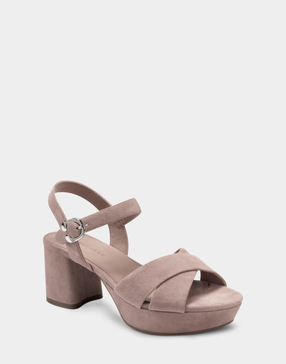 Aerosoles Crisscross Platform Sandal in Blush