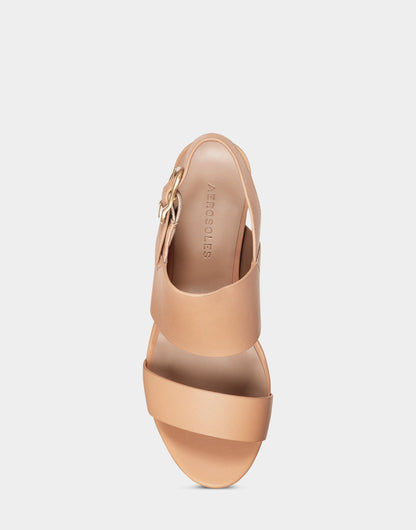Aerosoles Platform Sandal in Nude
