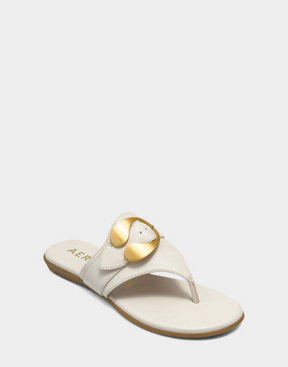 Aerosoles Flat Sandal in Cream