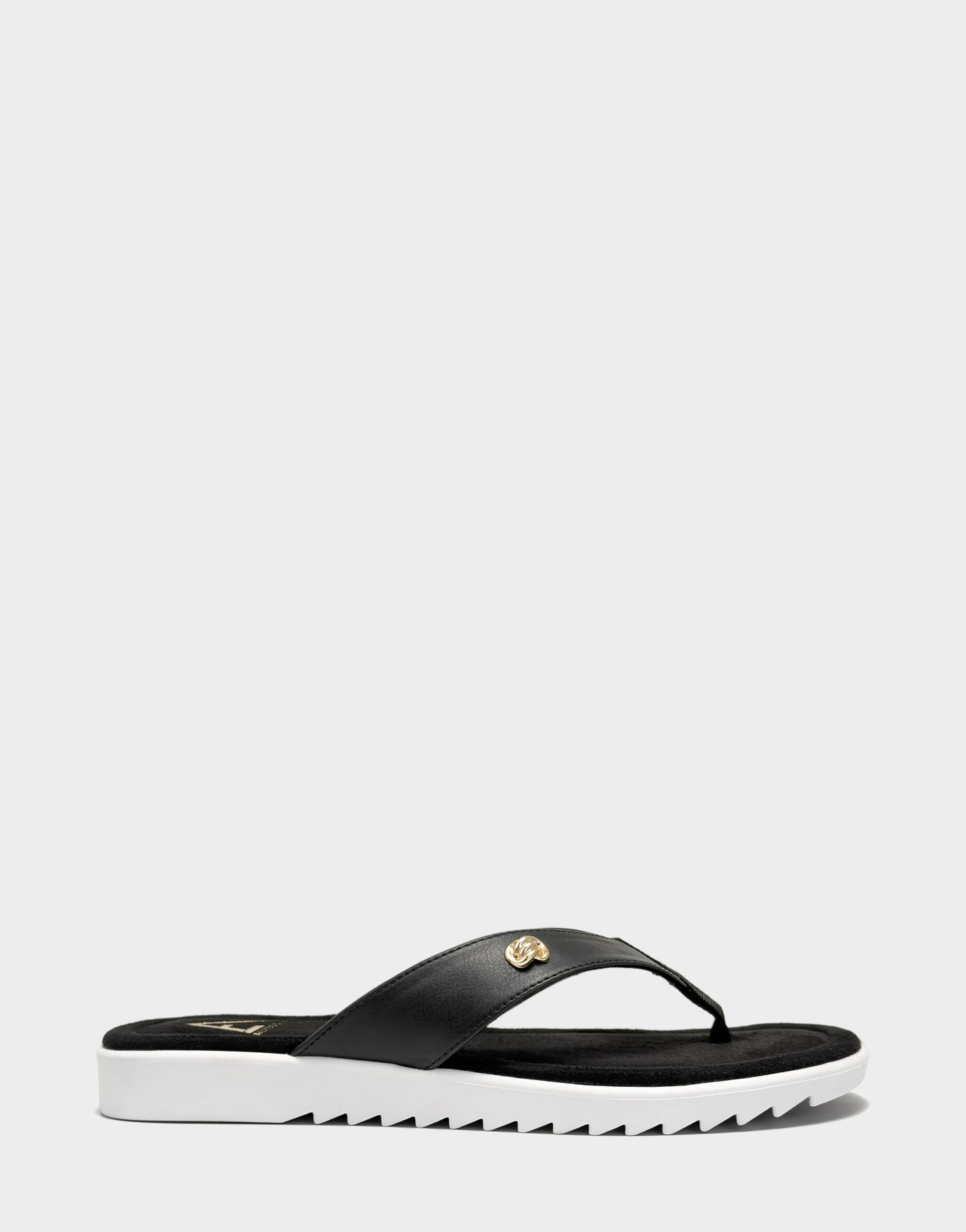 Aerosoles Sandal in Black