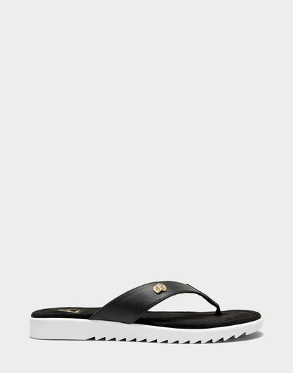 Aerosoles Sandal in Black