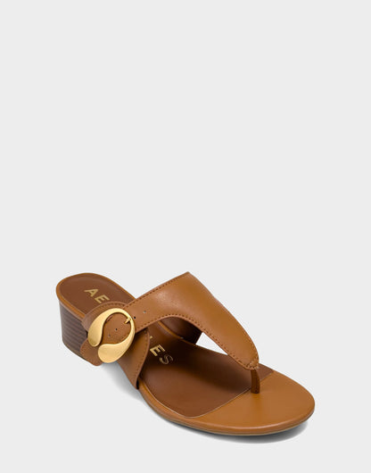 Aerosoles Heeled Sandal in Natural
