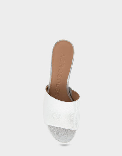 Aerosoles Heeled Sandal in Silver Metallic Textured Faux Leather