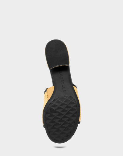 Aerosoles Heeled Sandal in Natural