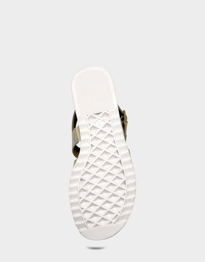 Aerosoles Fisherman Sandal in Gold Metallic Saffiano
