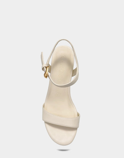 Aerosoles Heeled Sandal in Cream
