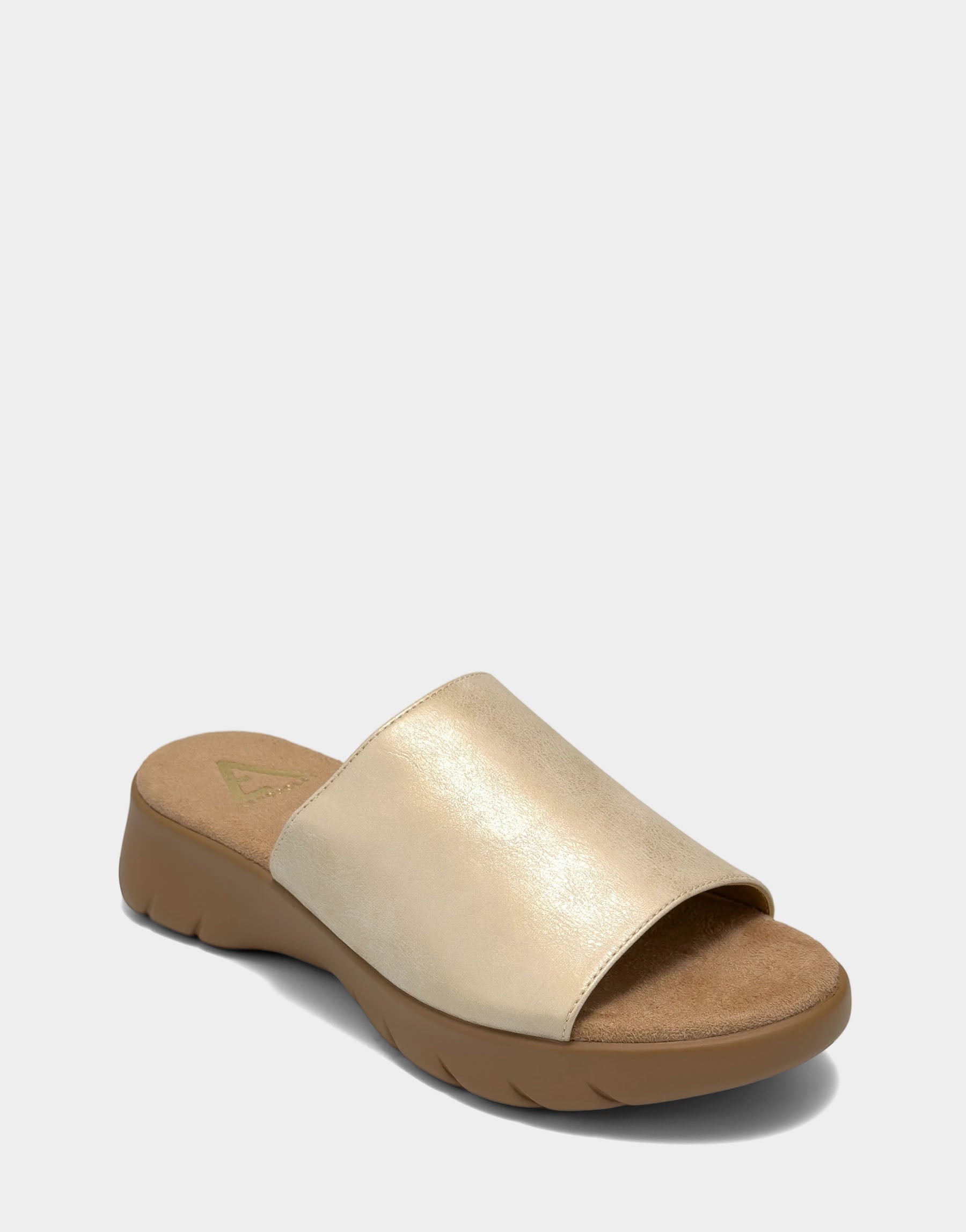 Aerosoles Sandal in Soft Gold