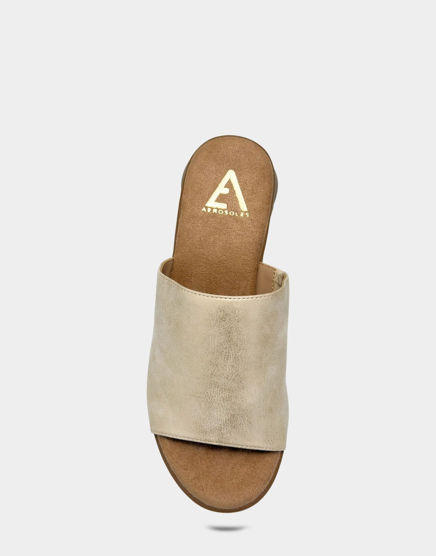 Aerosoles Sandal in Soft Gold