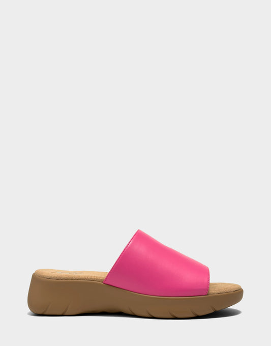 Aerosoles Sandal in Pink