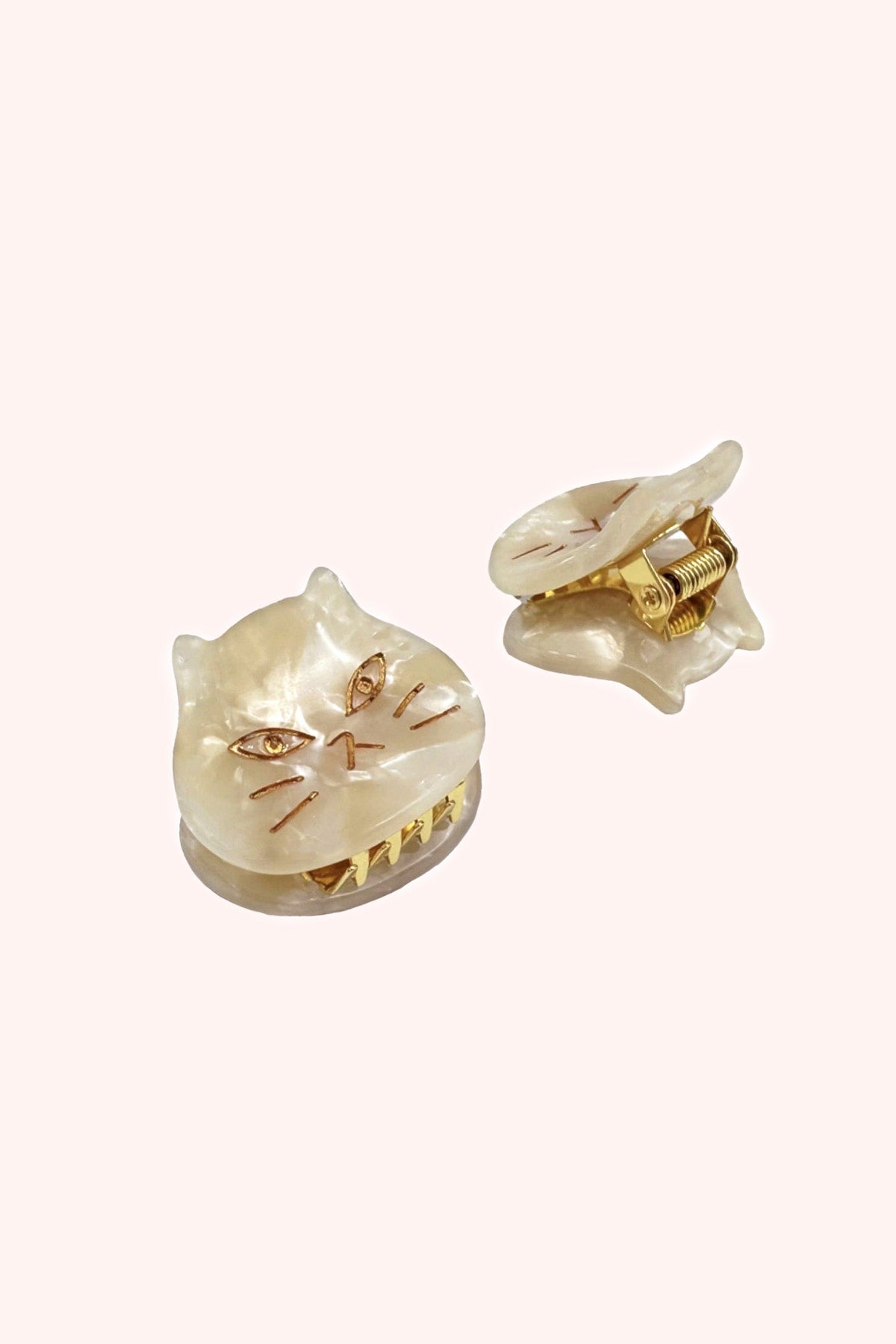 The Cat's Meow Jaw Clip Pair Ivory - Anna Sui Sale